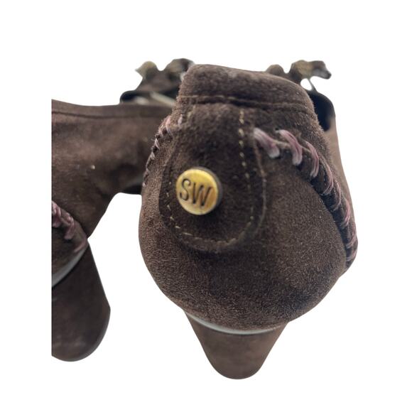 Stuart Weitzman Brown Suede 3” Heel Loafer tassels size 10 Made in Brazil - Picture 2 of 8